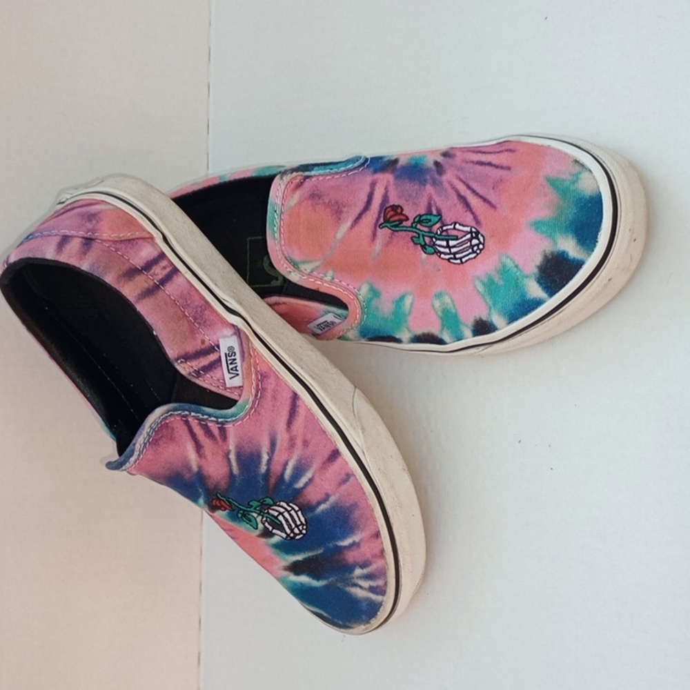 Size 6 Vans Multicolor Skeleton Slip-On Tie-Dye Limited Edition Grateful Dead